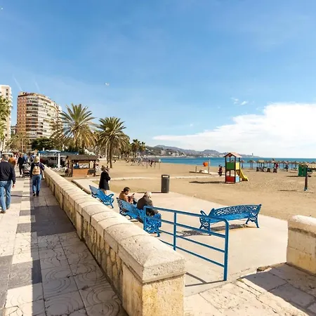 Bright Beachfront Apartment Malaga Exterior photo